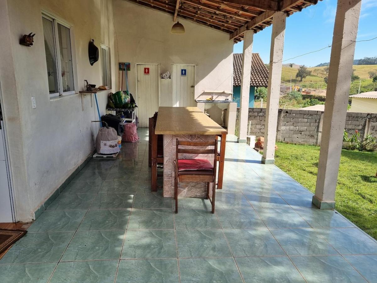 Chacara Recanto Vovo Luiza Aracariguama Luaran gambar