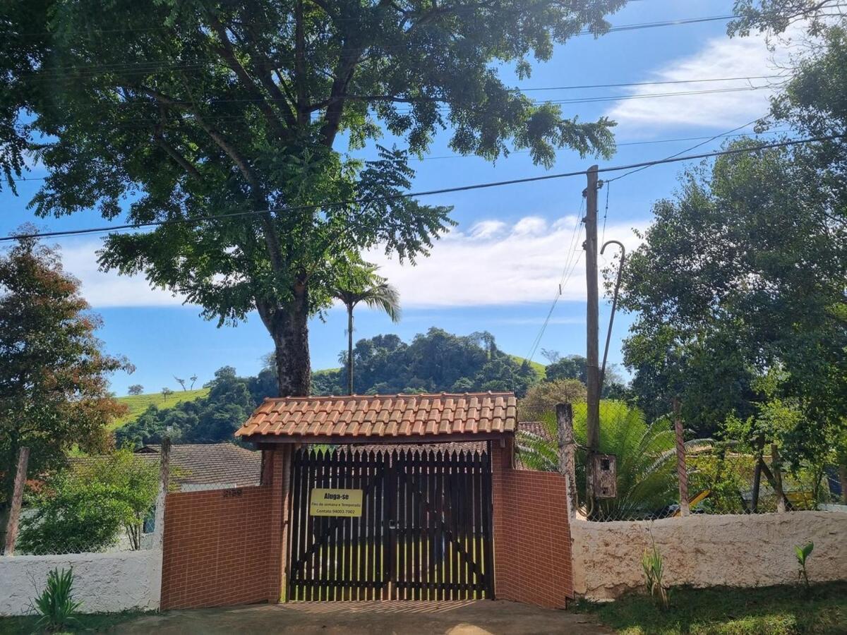 Chacara Recanto Vovo Luiza Aracariguama Luaran gambar